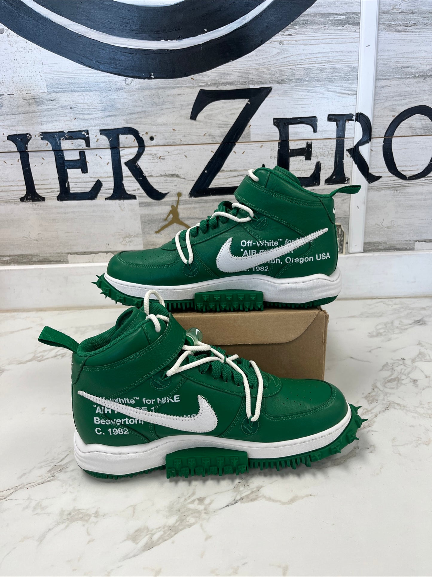 Off-White x Air Force 1 Mid SP Leather Pine Green