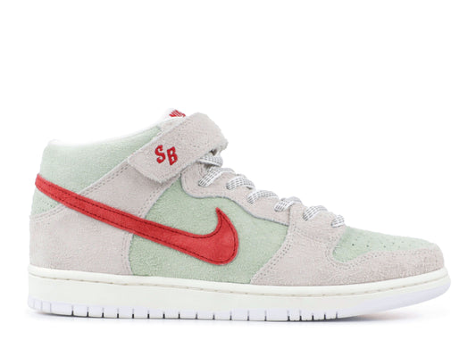 SB Dunk Mid White Widow