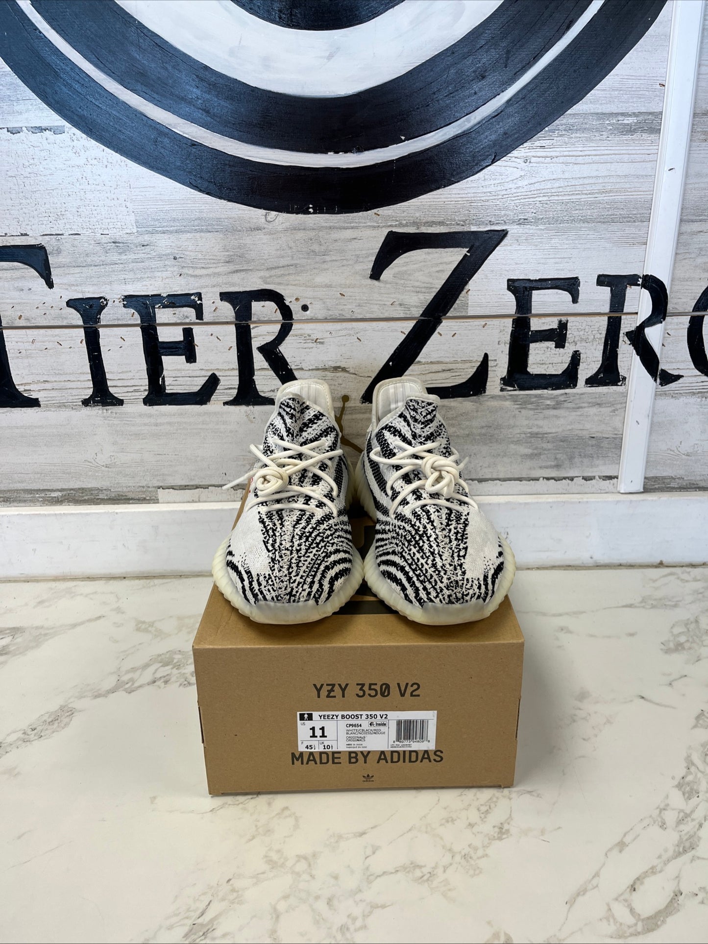 Yeezy Boost 350 V2 Zebra