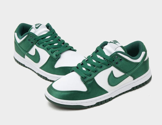 nike dunk low Michigan State satin